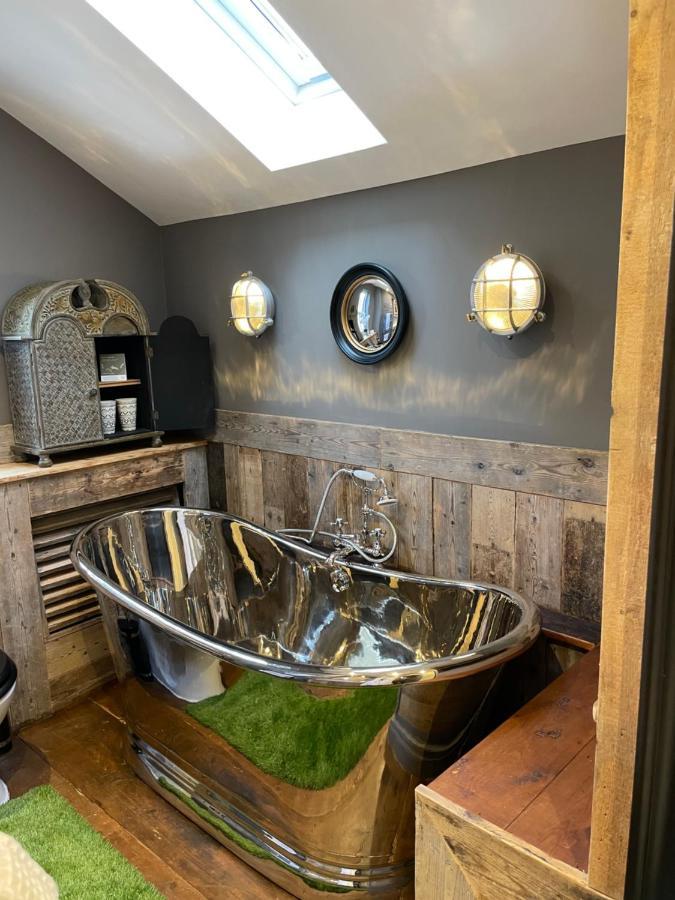 南特威奇The Cocktail Lounge At Cheshire Boutique Bathhouse公寓 外观 照片
